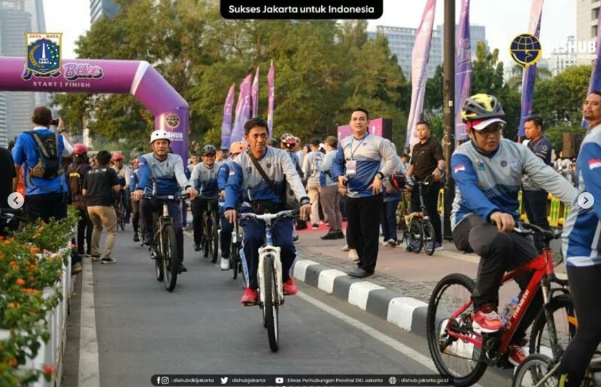 Fun Bike dalam rangka peringatan Hari Perhubungan Nasional (Harhubnas) ke-53 di area HBKB Jakarta